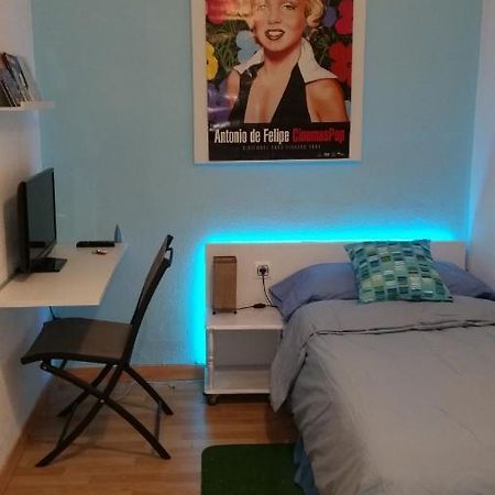Habitacion Junto Torres Serranos 발렌시아 외부 사진